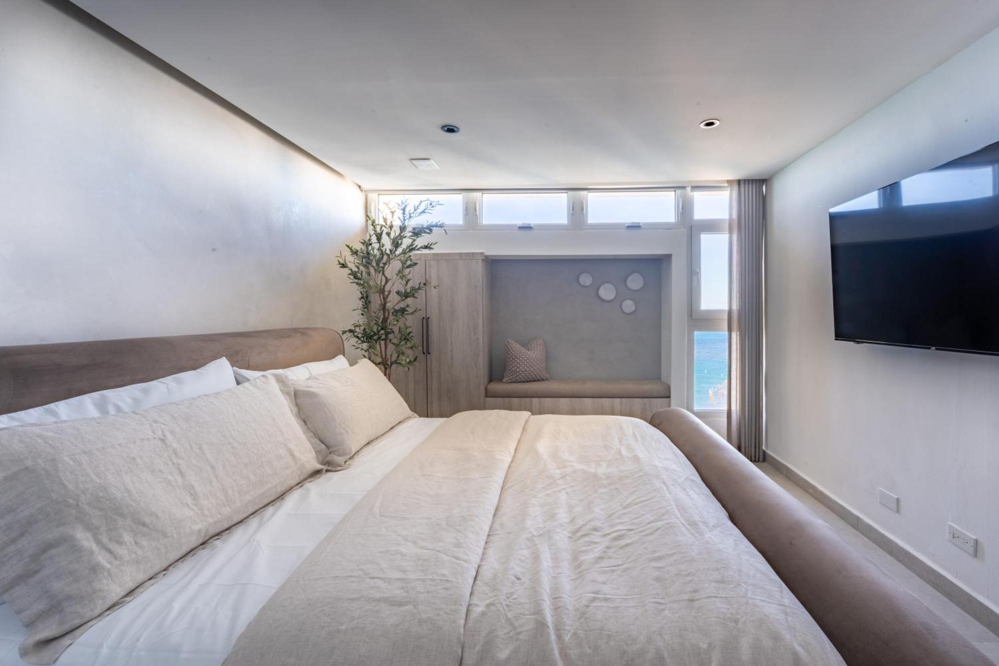 Ocean View Deluxe Suite: Pvt. Beach & Pool San Juan Dış mekan fotoğraf