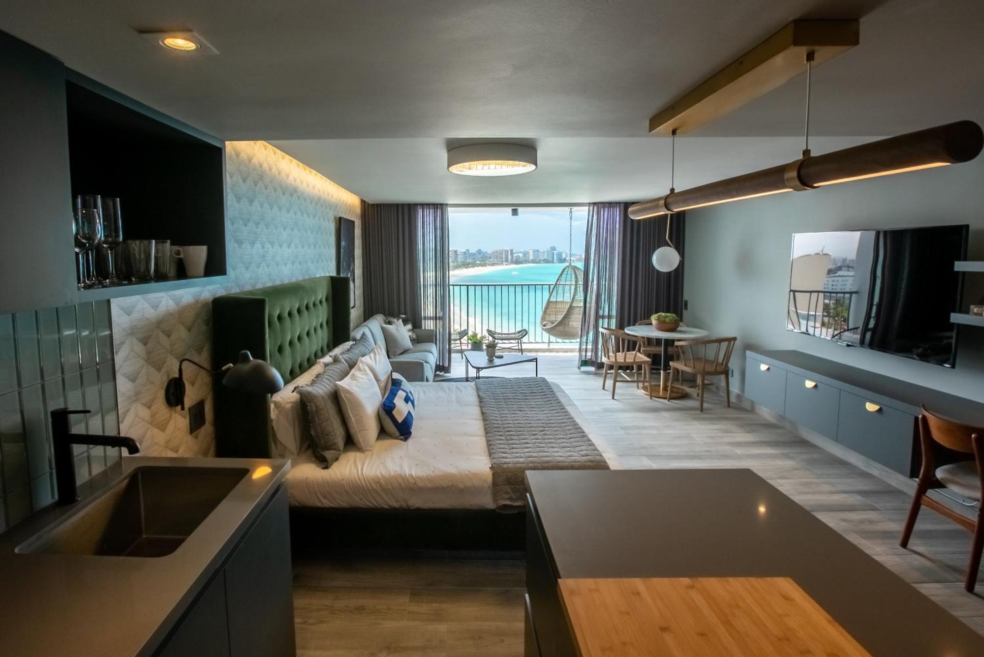 Ocean View Deluxe Suite: Pvt. Beach & Pool San Juan Dış mekan fotoğraf